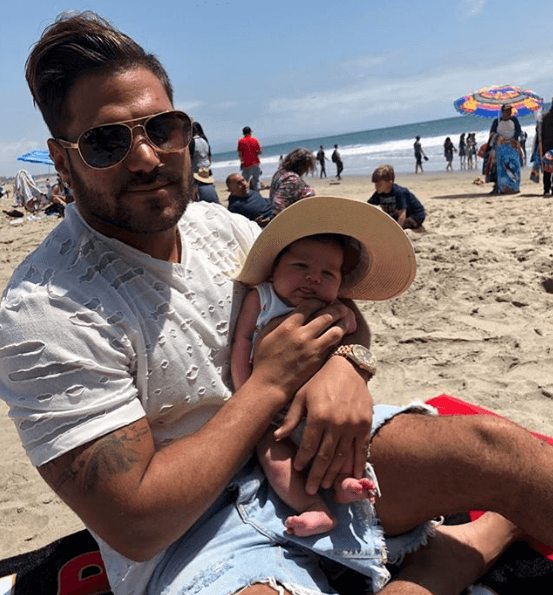 Ronnie Ortiz Magro and Ariana Sky (Source: realronniemagro, Instagram)