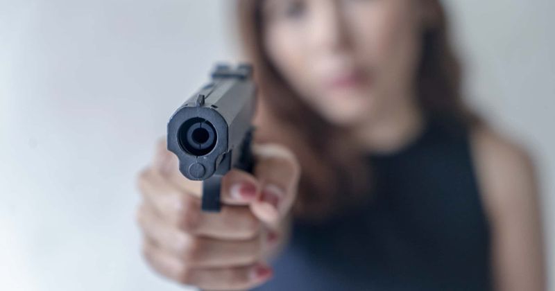 Woman murders husband and then kills her lookalike to steal identity and flee authorities