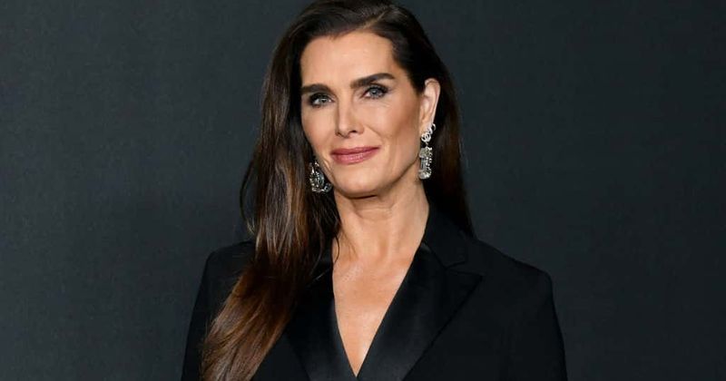 Brooke Shields reveals she decided to wear bikini for her daughters to have realistic body image