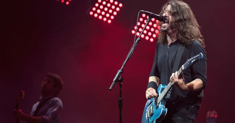 Dave Grohl reveals he couldn't even listen to music after Kurt Cobain's suicide