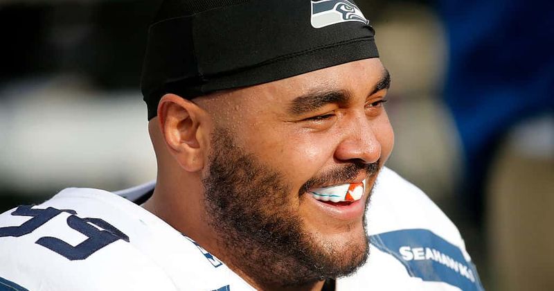 NY Giants player AJ Francis blasts TSA for spilling his mother’s ashes during security check