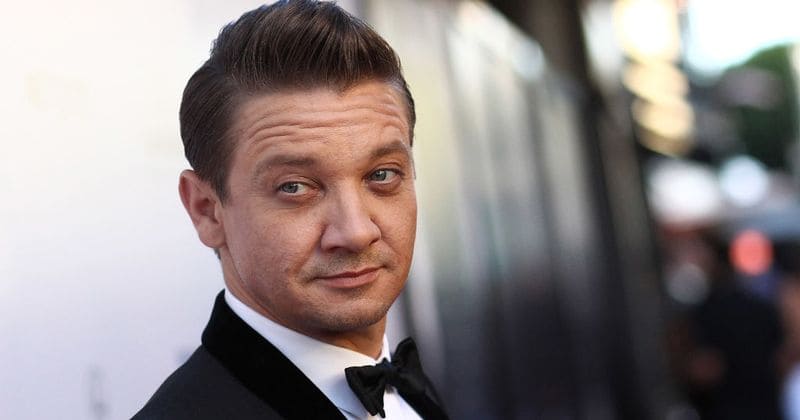 Jeremy Renner confirmed alongside Jamie Foxx for Todd McFarlane directorial debut 'Spawn'