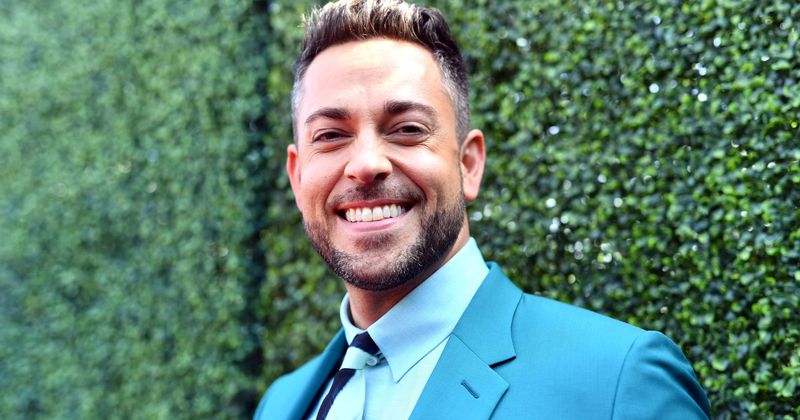 Zachary Levi's 'Shazam!' costume revealed in first look photos
