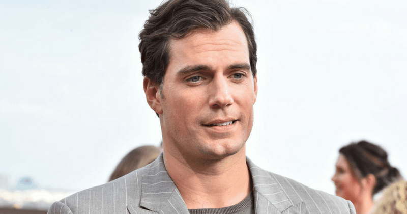 Henry Cavill apologizes for saying he is wary of flirting with women over fear of being "called a rapist"