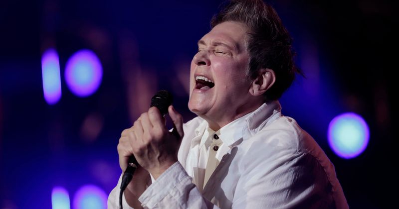 KD Lang announces Mak Grgić as opening act for fall leg of Ingénue Redux Tour