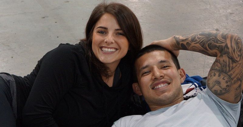 Teen Mom 2's Javi Marroquin and girlfriend Lauren Comeau reveal they are expecting a baby boy