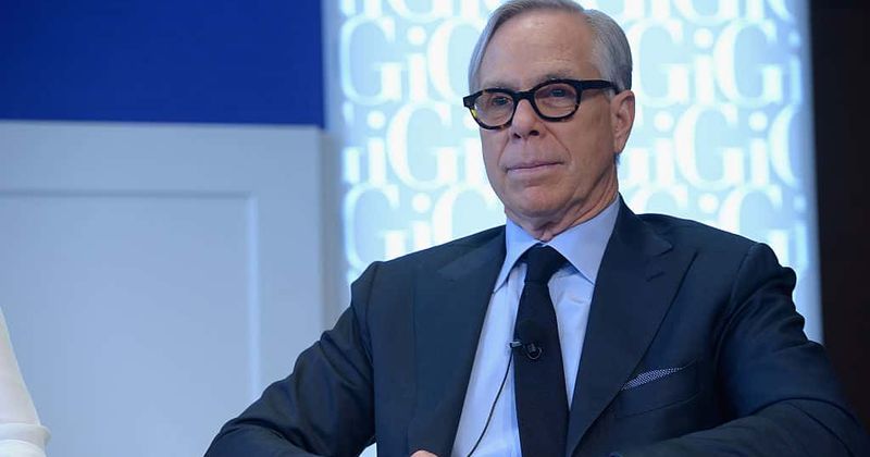 Tommy Hilfiger extends an invitation to Kate Upton to model for him while she's expecting her first child
