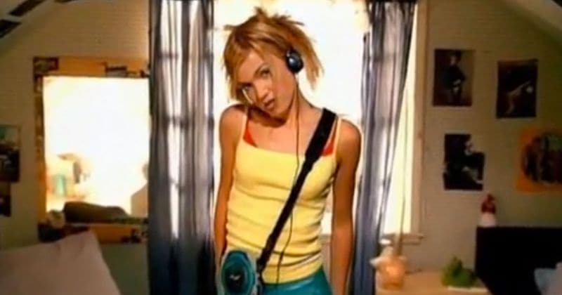 Mandy Moore is returning to music and here is a reminder that she was a pop singer before becoming a TV star