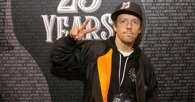 Jason Mraz gets candid about his 'Two Spirit' sexuality: "I've had experiences with men"