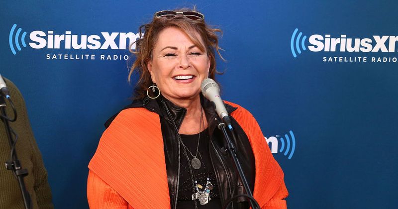 Roseanne Barr latest diss about Valerie Jarrett: ‘I thought the b***h was white!’