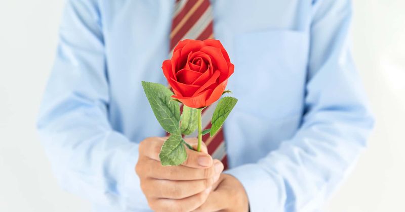 'Bachelorette' villain Chad Johnson sues producer over alleged sexual harassment