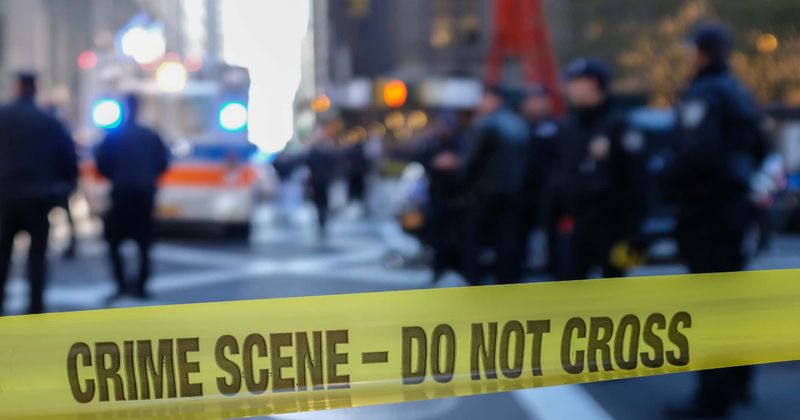 Toronto shooting: Two dead and 13 critically injured, including a young girl
