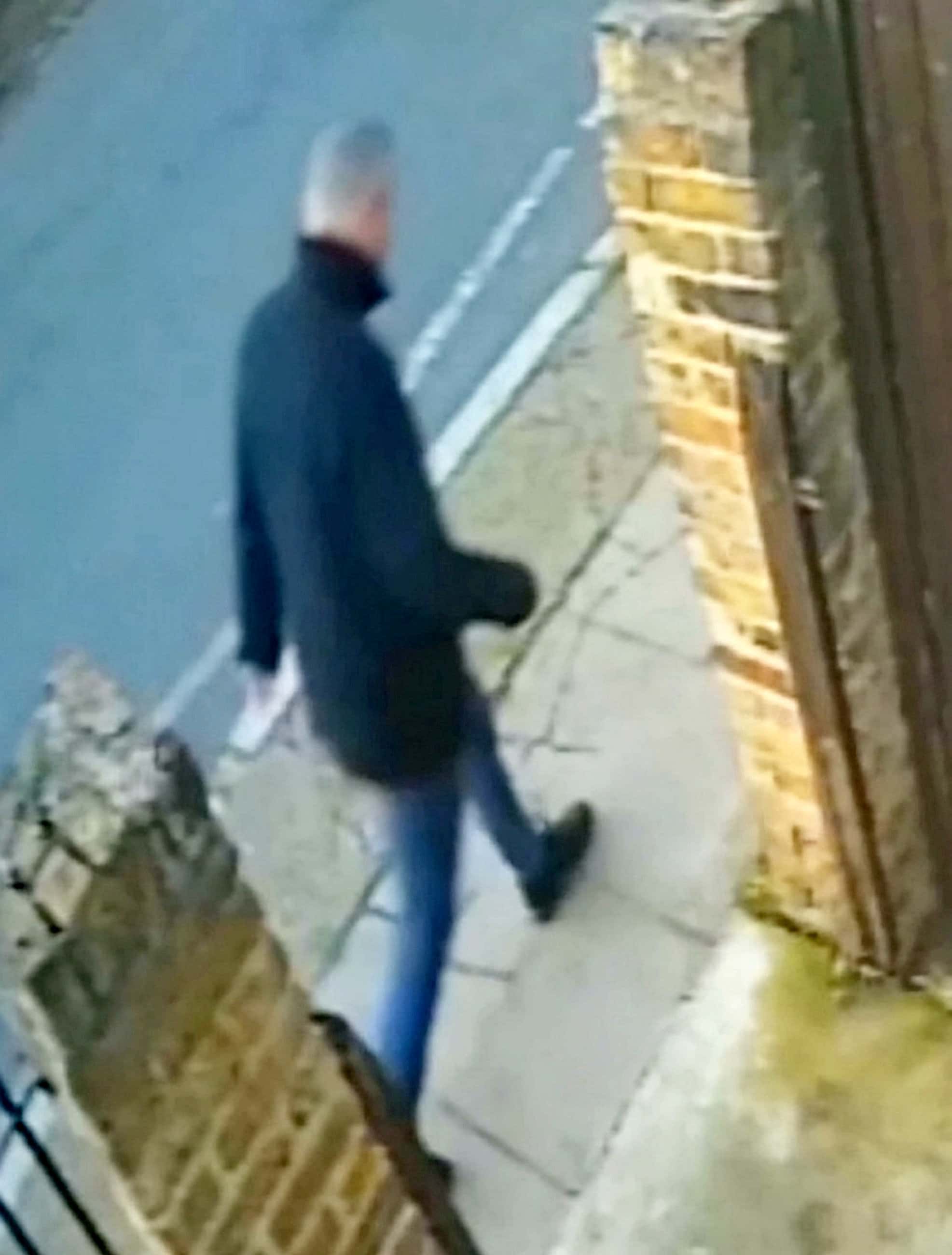 Kevin Bond was captured on CCTV (Image: SWNS)