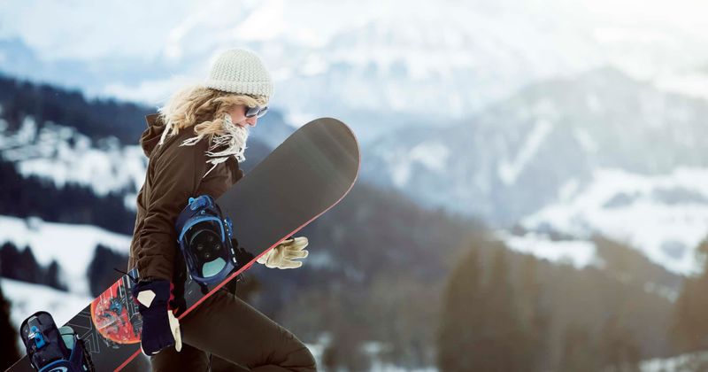 Ellie Soutter: People bombard wrong 'Ellie Souter' with condolence messages after tragic death of 18-yr-old snowboarder