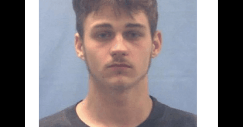 Dad smothers baby daughter then tries to revive her by shocking her with cord