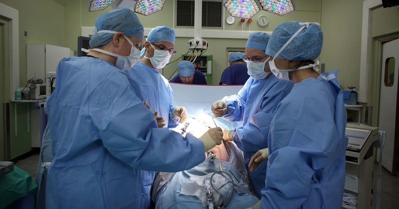 Mother passes out from pain after doctors allegedly perform C-section without anesthesia