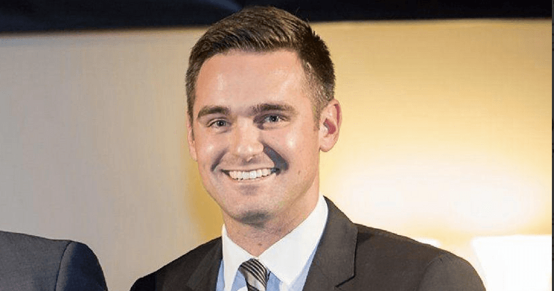Illinois lawmaker resigns after ex-girlfriend accuses him of using her nude photos to 'catfish' men