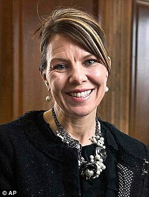 Jennifer Riordan, 43, was fatally injured when she was sucked partway through the window (Twitter)
