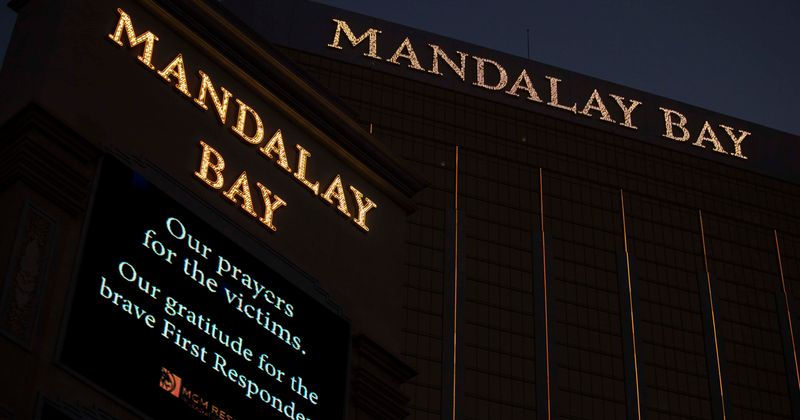 Las Vegas massacre: 10 months after carnage, police closes investigation, but motive is still a mystery