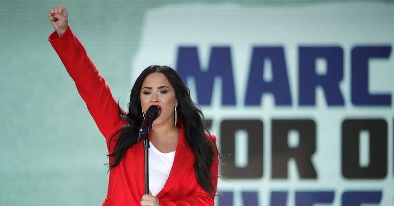 Demi Lovato has agreed to enter rehab: "She understands the severity of her overdose"