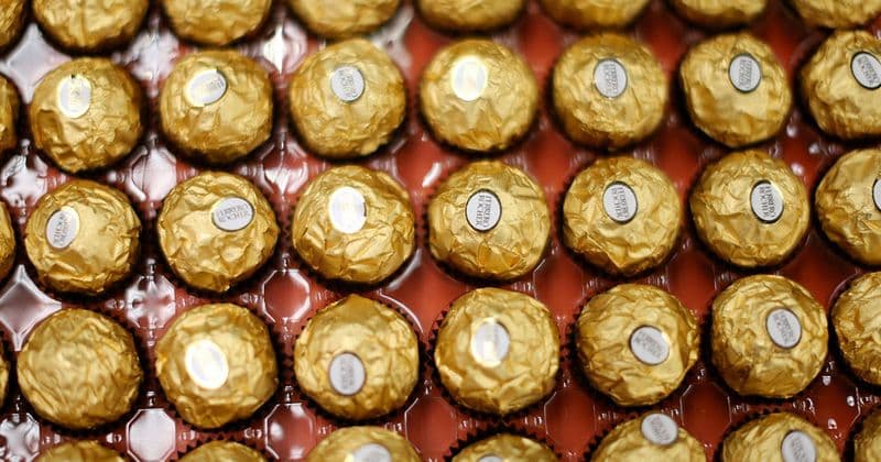 If you love Ferrero Rocher, you're gonna love this! Nutella is looking to hire people just to taste chocolate