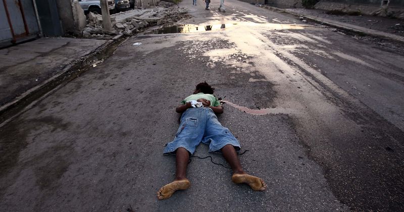 Watch: Chilling moment man casually approaches 6-year-old boy before abducting him in broad daylight