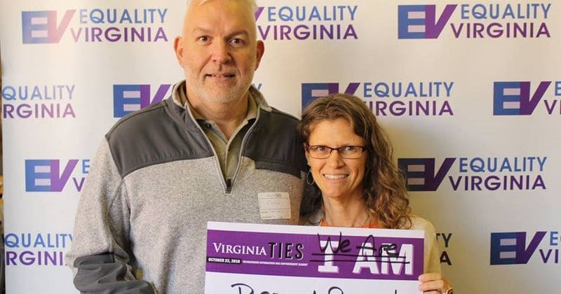 Mother of transgender son donates her uterus so that in future trans women may have the option of childbirth