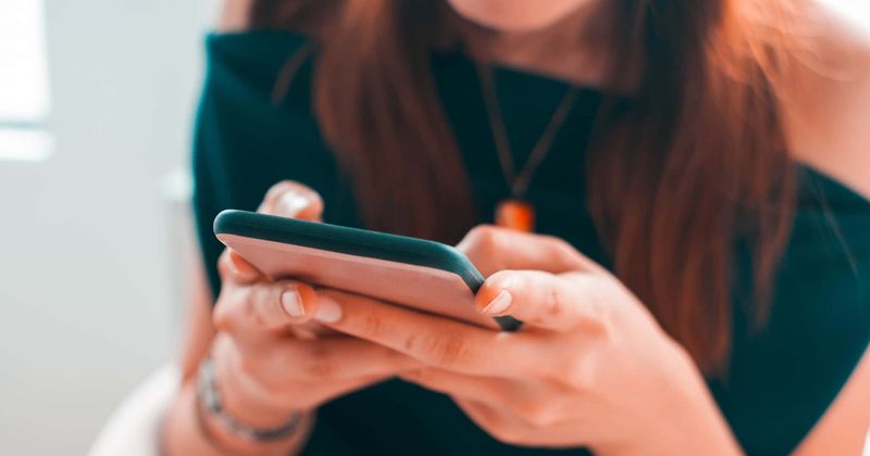 Woman creates a social media campaign to find the 'hot guy' she met on a flight