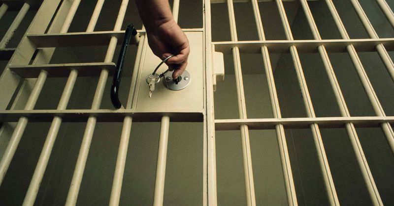 Mother locked up with toddler in "foul" Dubai jail for three days for allegedly having glass of wine on Emirates flight