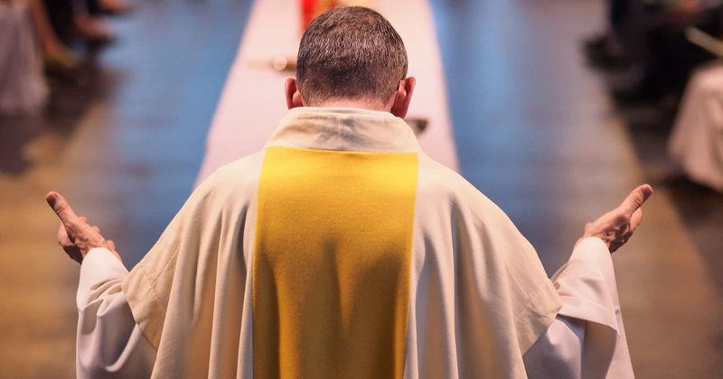 More than 300 'predator priests' abused over 1,000 children in six dioceses: Grand jury report