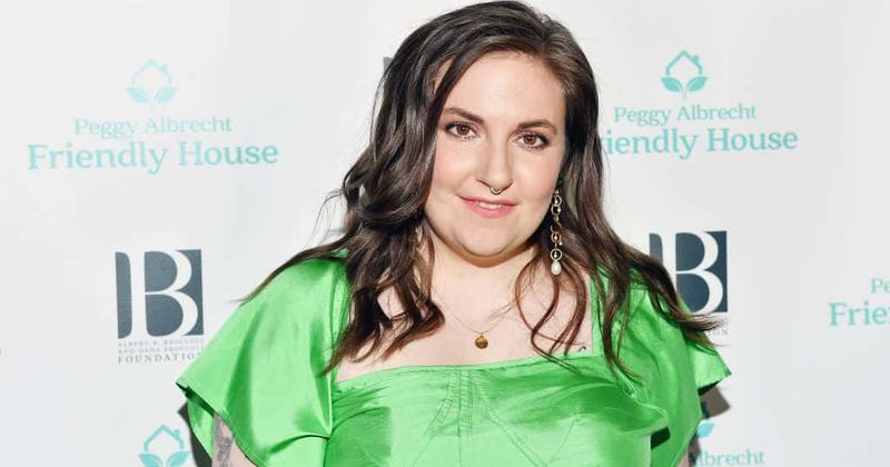 Lena Dunham celebrates her hysterectomy anniversary with nude post