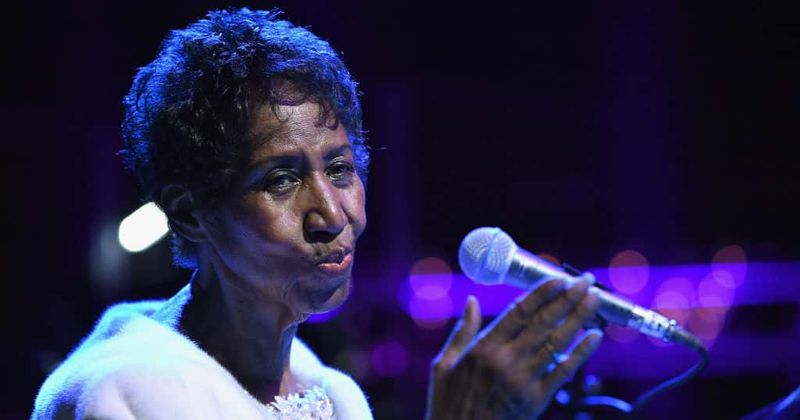 Aretha Franklin's biographer explains why no one knew about her illness: "She didn’t want to be seen as a tragic blues figure"