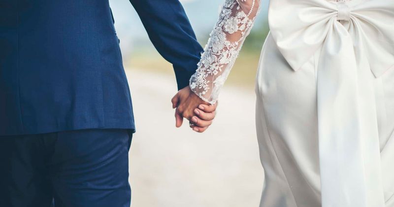 "I had 20 hours to arrange a wedding": Woman marries her soulmate and watches him die just 13 hours after saying 'I do'