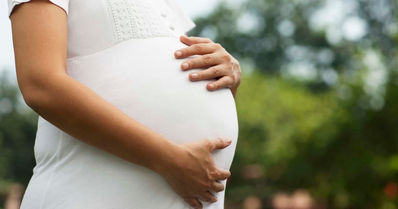 New Zealand's minister for women needed to get to the hospital to give birth, so she took a bicycle!