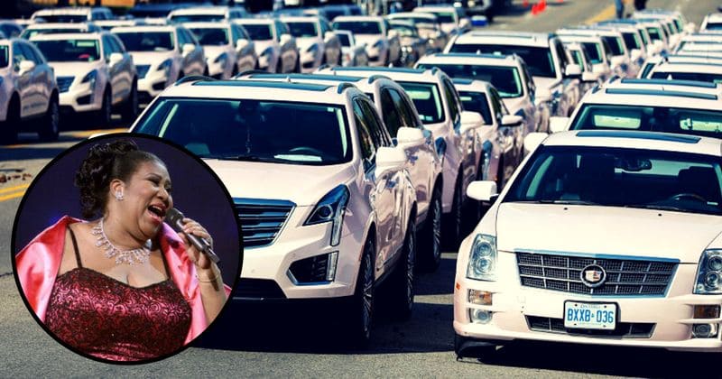 Aretha Franklin funeral: Hundreds of pink Cadillacs line up to pay respects to the Queen of Soul