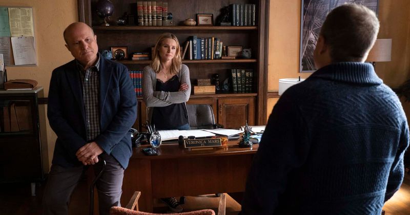 'Veronica Mars' season 4 star Frank Gallego memorized his lines when he learned that NBA champ Kareem Abdul Jabbar was writing them
