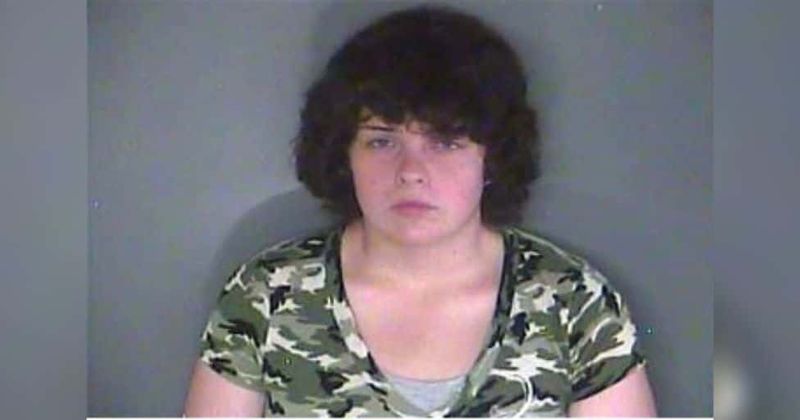 Louisiana mom, 24, takes dead 5-year-old daughter to hospital with broken neck after 'car crash', gets arrested for murder