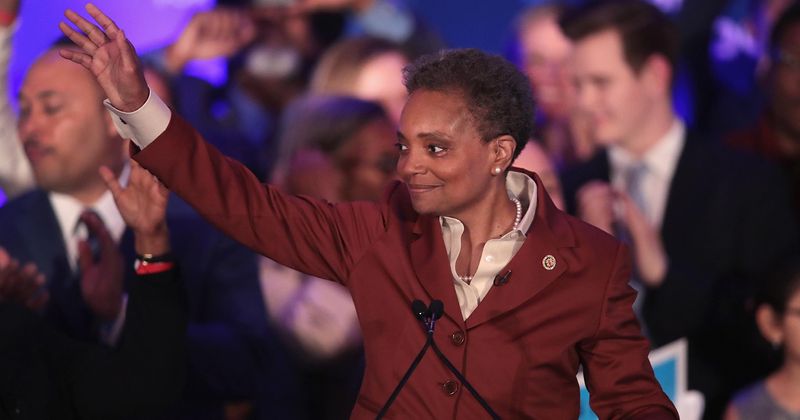 Chicago mayor Lori Lightfoot caught on mic calling police union official a ‘clown’: 'I shouldn’t have said that out loud'