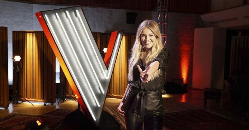 Kelsea Ballerini joins The Voice's Comeback Stage as fifth coach