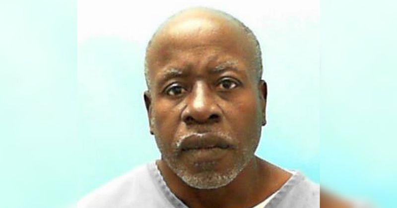 Guards, inmates left shocked after prisoner turns up at breakfast with cellmate's ears around his neck!