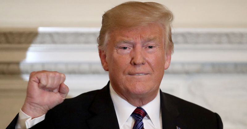 Impeaching Trump would be 'hell' for the country, Bill Clinton prosecutor Kenneth Starr says