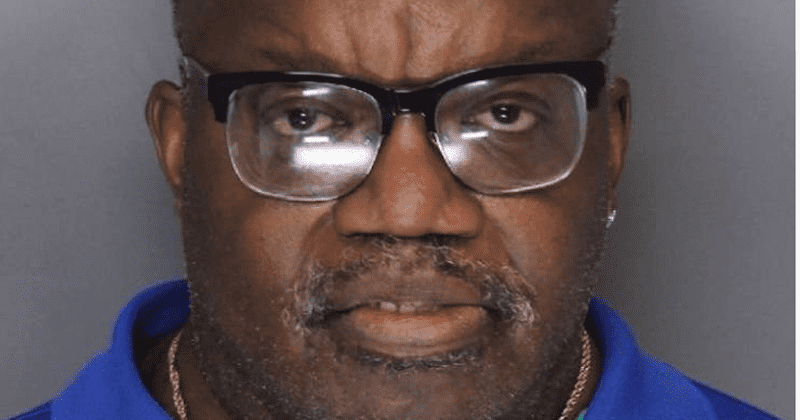 Man impersonates cop and pulls gun on woman and children after she honked at him for blocking Walmart entrance