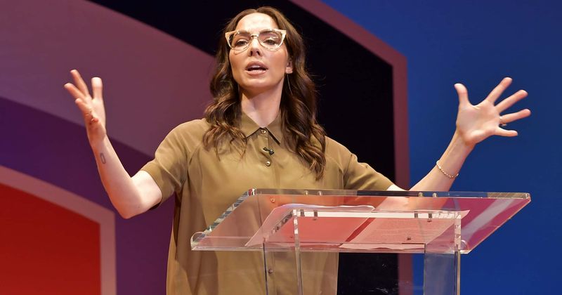 'Whitney Cummings: Can I Touch It?' will be a treat for anyone who wants to laugh about the agonies of being a woman
