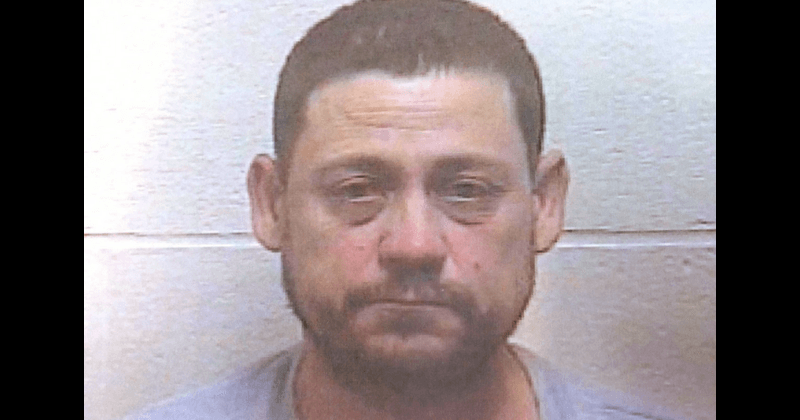 Father arrested for allegedly setting daughter's wheelchair on fire while she was sitting in it