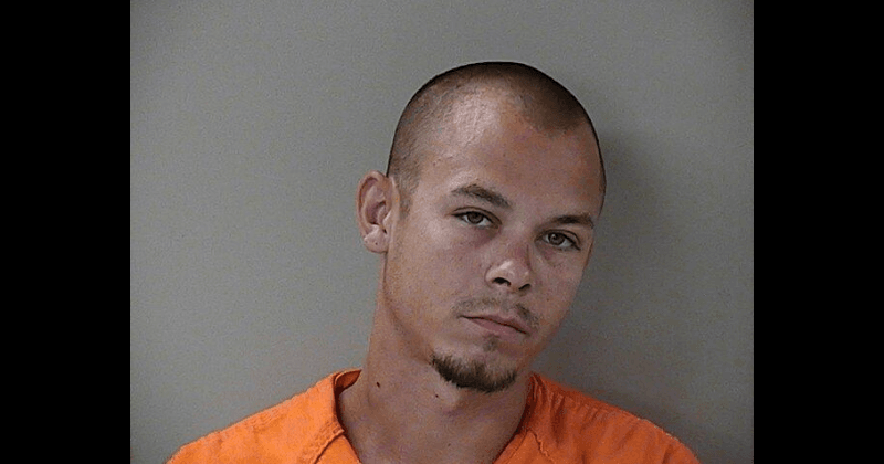 Teen arrested after he doused ex-girlfriend in gasoline and then threatened to set her on fire and "cut her head off"