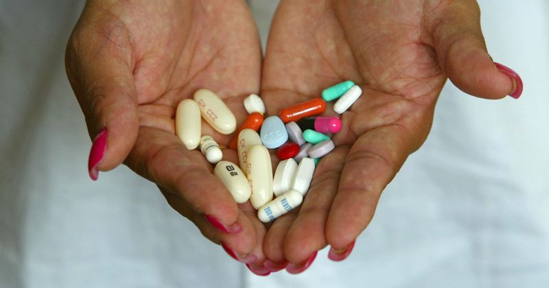 Hormone drugs in breast cancer treatment put some cancer cells to 'sleep', allowing them to wake up later and the cancer to return