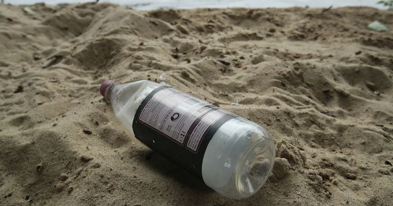 Plastic forks, knives, and spoons make it to the list of top ten items that dominate beach trash