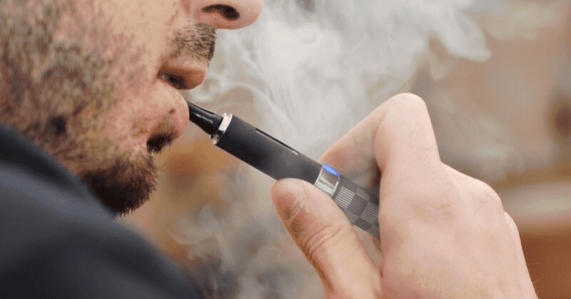 People who use e-cigarettes, smokeless tobacco products exposed to high levels of cancer-causing chemical pulegone