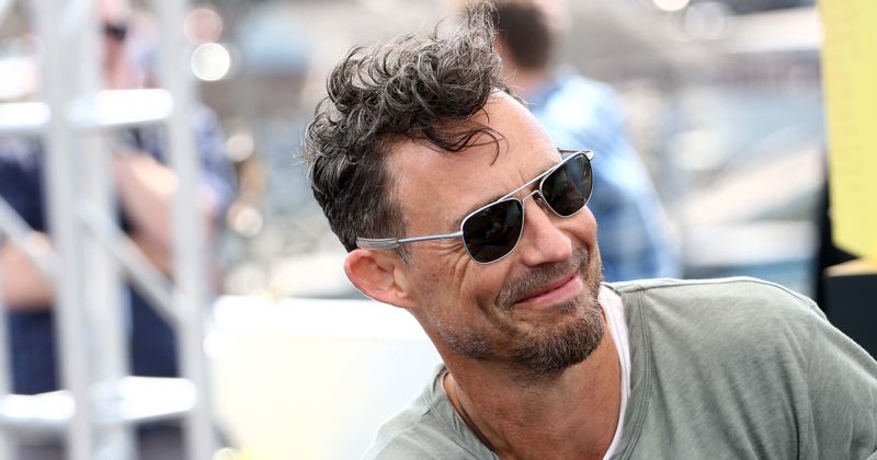 'Crisis on Infinite Earths': Tom Cavanagh plays Pariah in the multiverse-shattering battle and here's what we know about the character