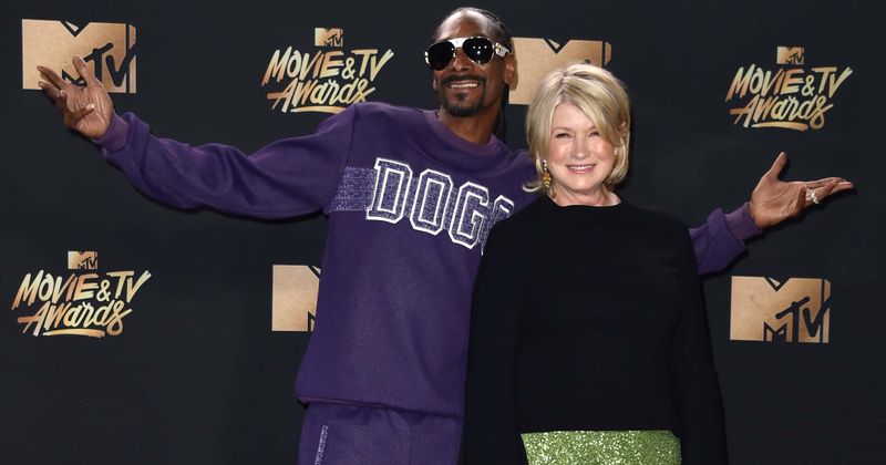 Snoop Dogg takes a dig at Tekashi69's 'un-gangster' act of spilling names, Martha Stewart supports it